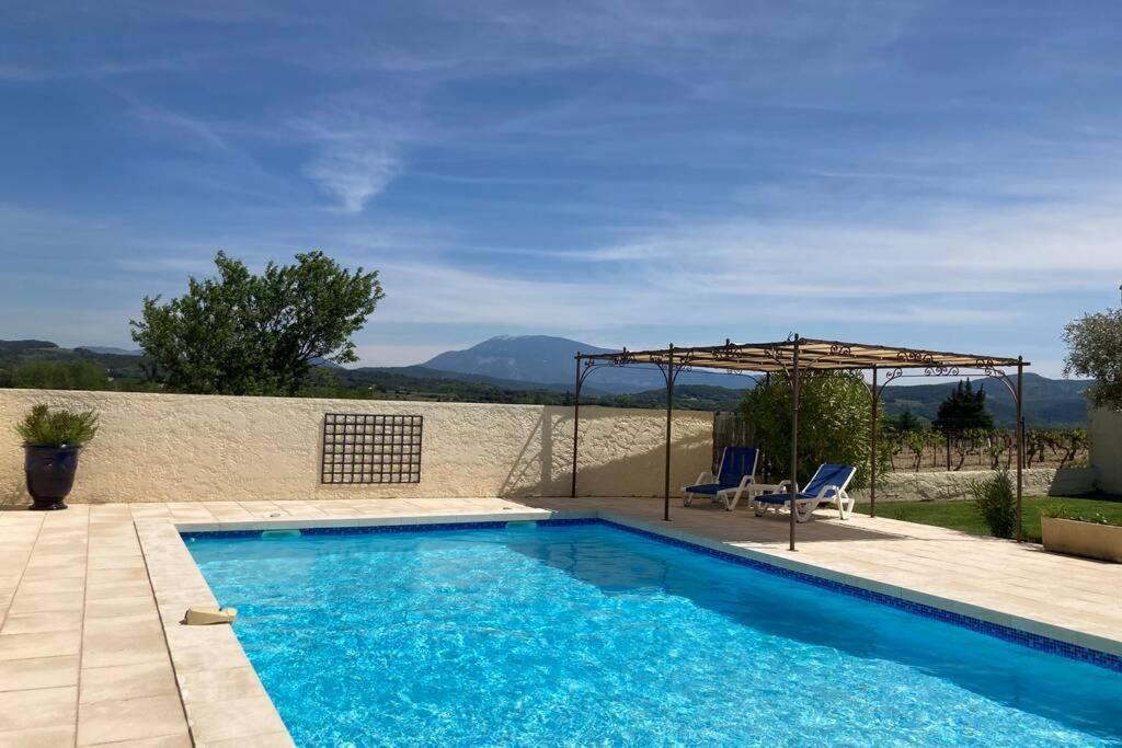 Le Clos Des Pins, Vue Mont Ventoux Roaix Bagian luar foto